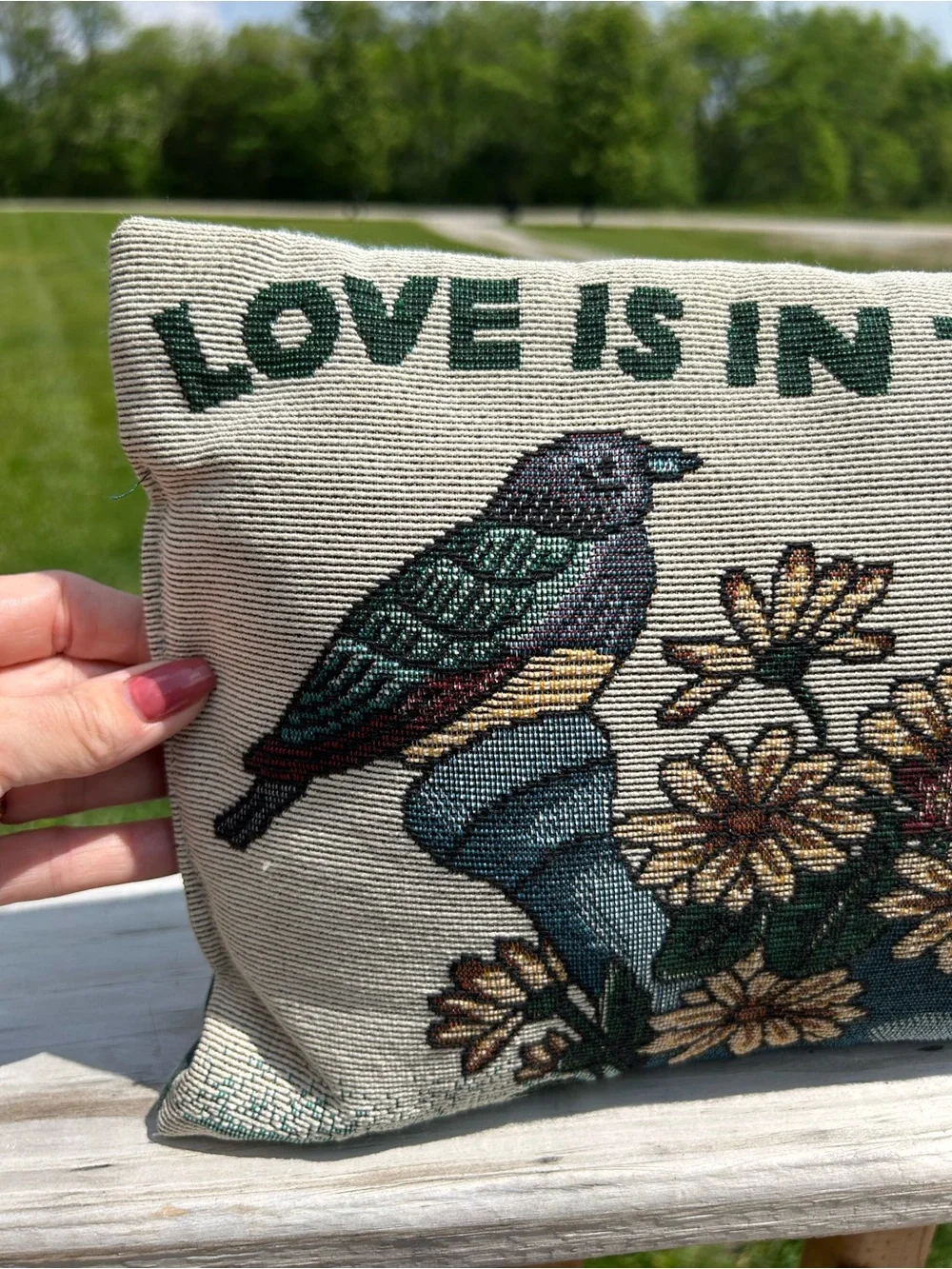 N/A this pillow